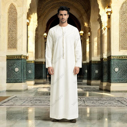 Traditional Men’s Omani Jubba