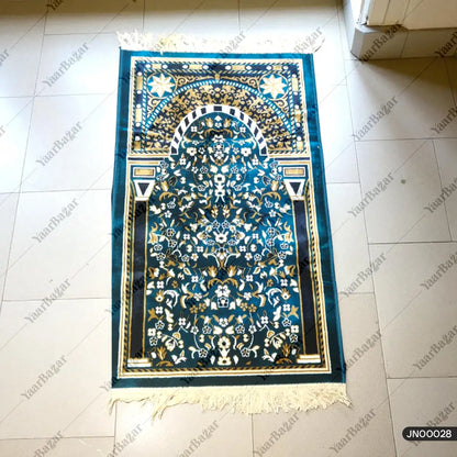 Velvet Floral Prayer Rug – Premium Muslim Janamaz for Daily Salah