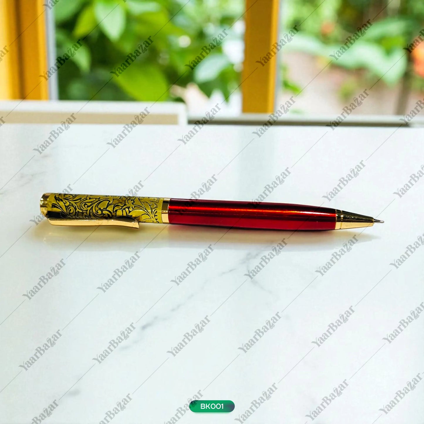 Royal Signature | Red & Gold Pen